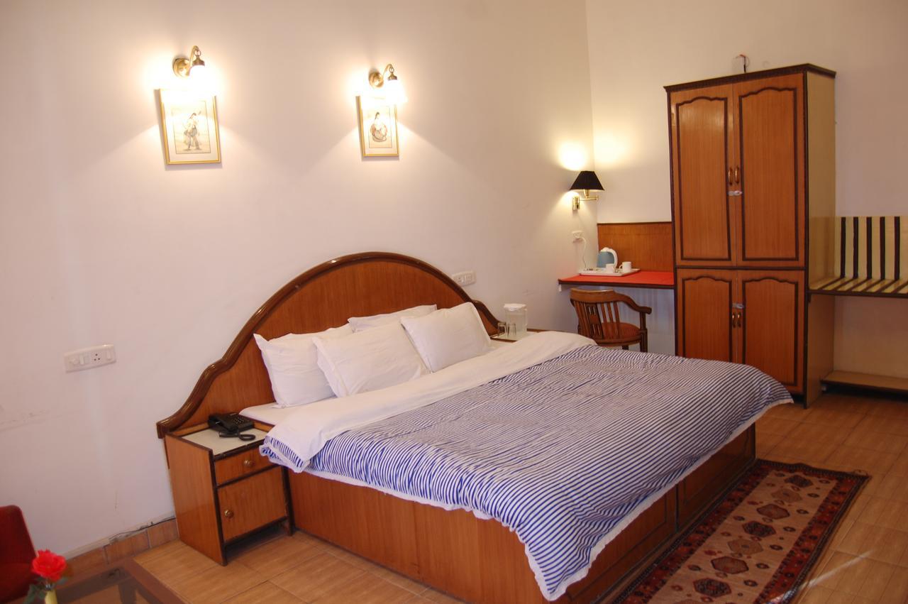 Centarosa Resort Chail Bagian luar foto